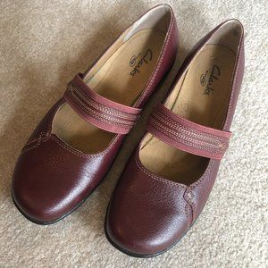 Clarks Geraldine Mary Jane Sz 9M Burgundy Leather Active Air Slip On Shoes